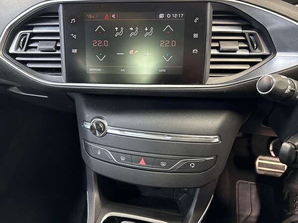 Used Peugeot 308 2020 for sale - 76253657: Photo 13