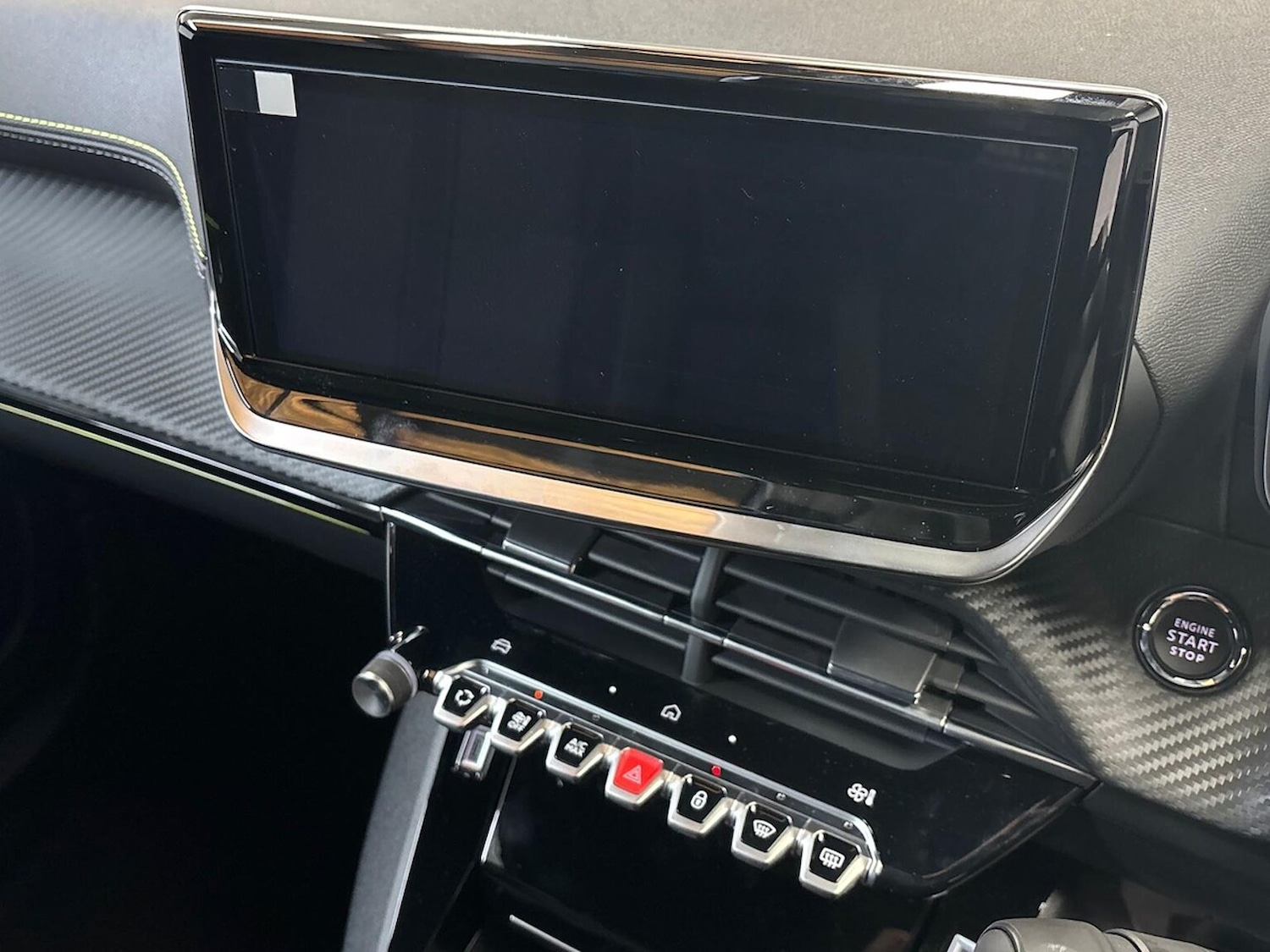 Used Peugeot 2008 2024 for sale - 76830707: Photo 11