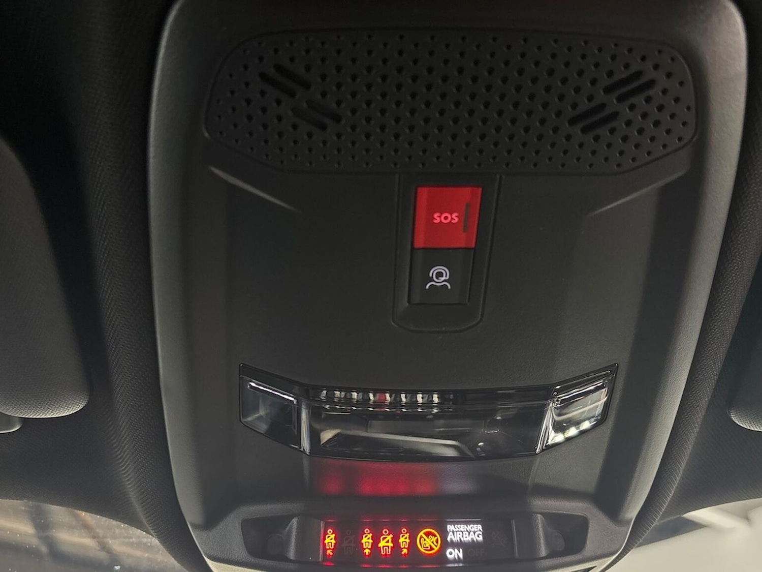 Used Peugeot 2008 2024 for sale - 76830707: Photo 14