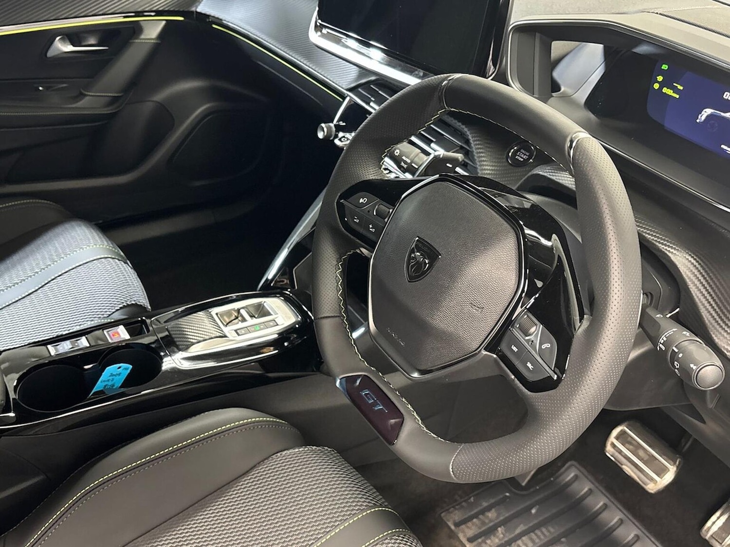 Used Peugeot 2008 2024 for sale - 76830707: Photo 15