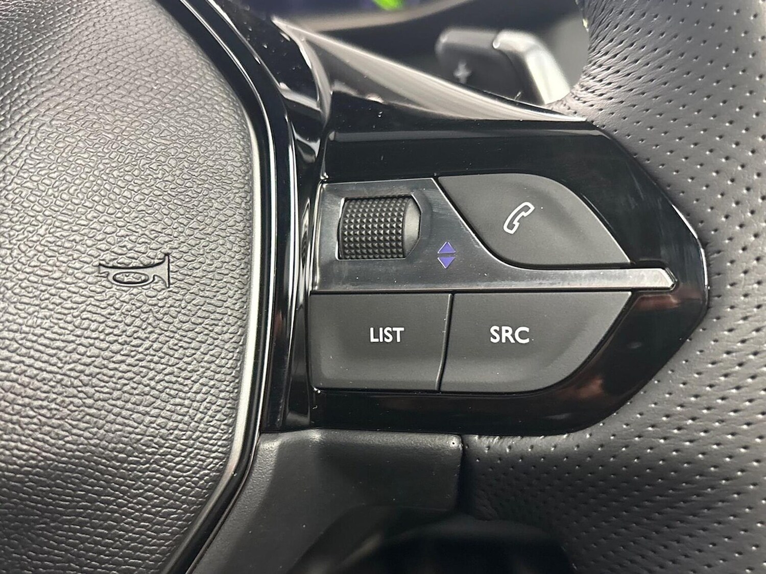 Used Peugeot 2008 2024 for sale - 76830707: Photo 24