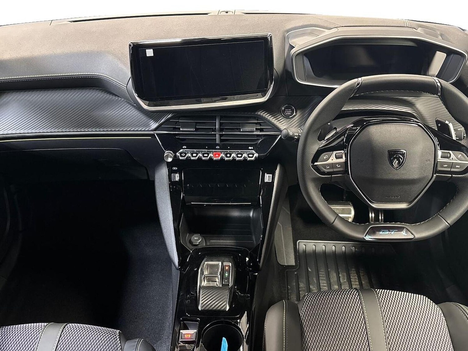 Used Peugeot 2008 2024 for sale - 76830707: Photo 8