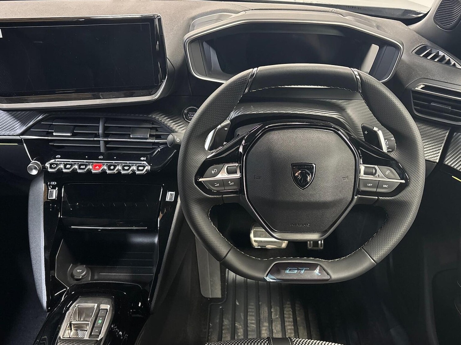 Used Peugeot 2008 2024 for sale - 76830707: Photo 9