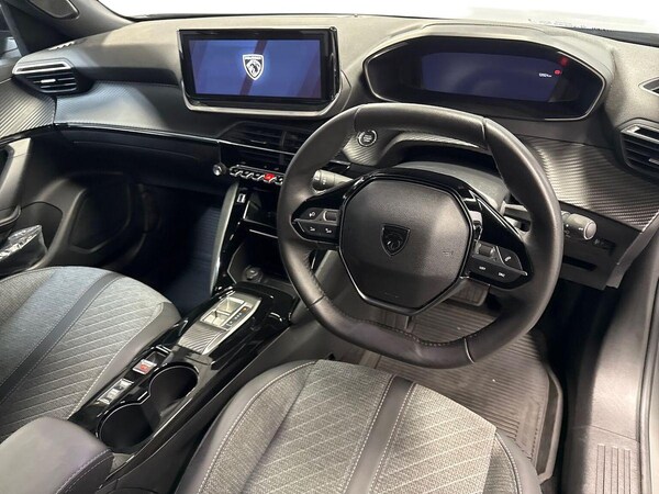 Used Peugeot 2008 2024 for sale - 76159511: Photo 15
