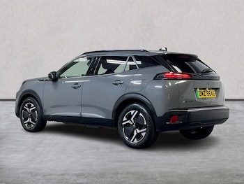 Used Peugeot 2008 2024 for sale - 76159511: Photo 2