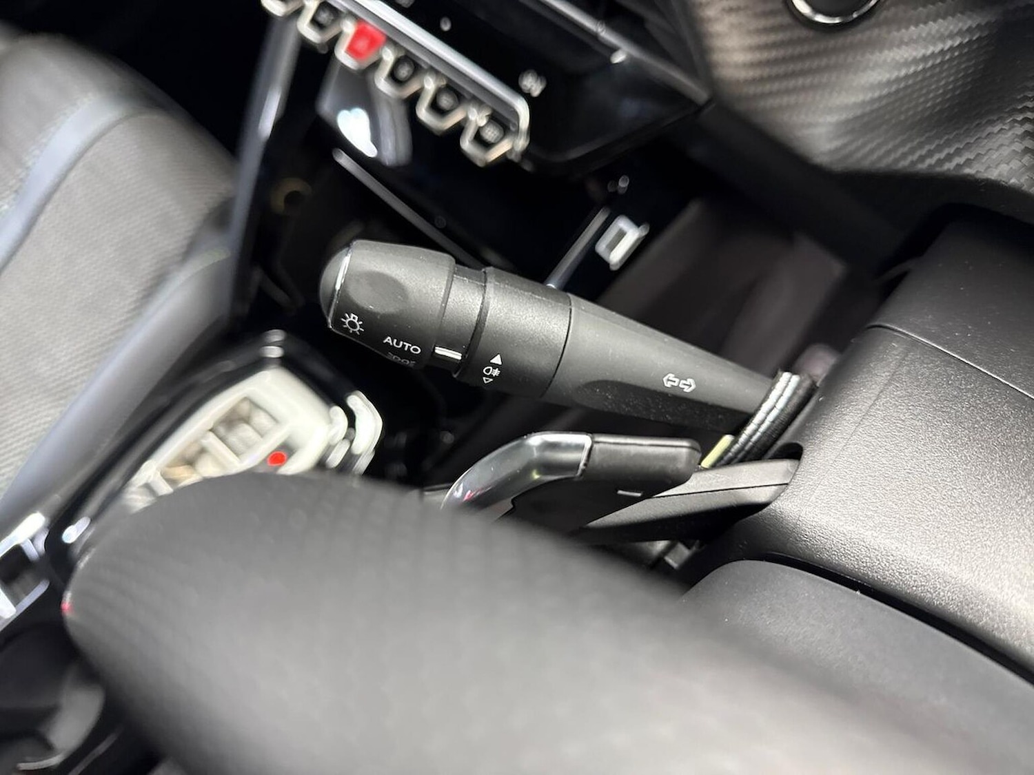 Used Peugeot 2008 2024 for sale - 77973925: Photo 27