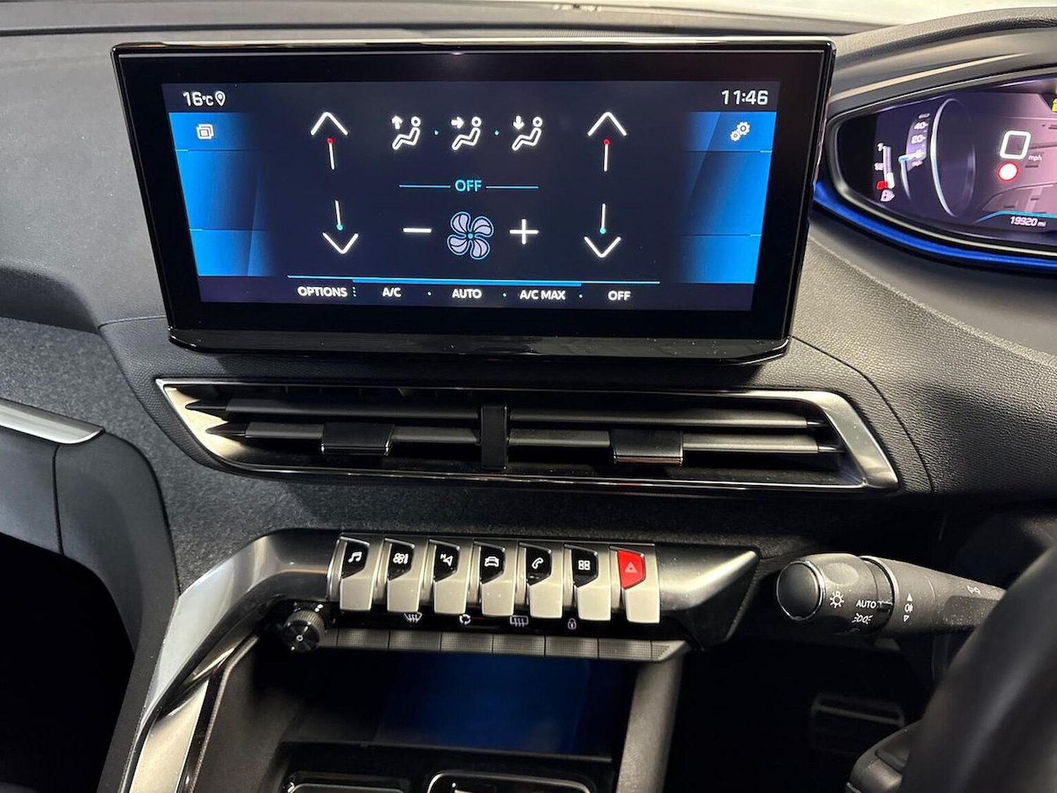 Used Peugeot 5008 2023 for sale - 76911297: Photo 23