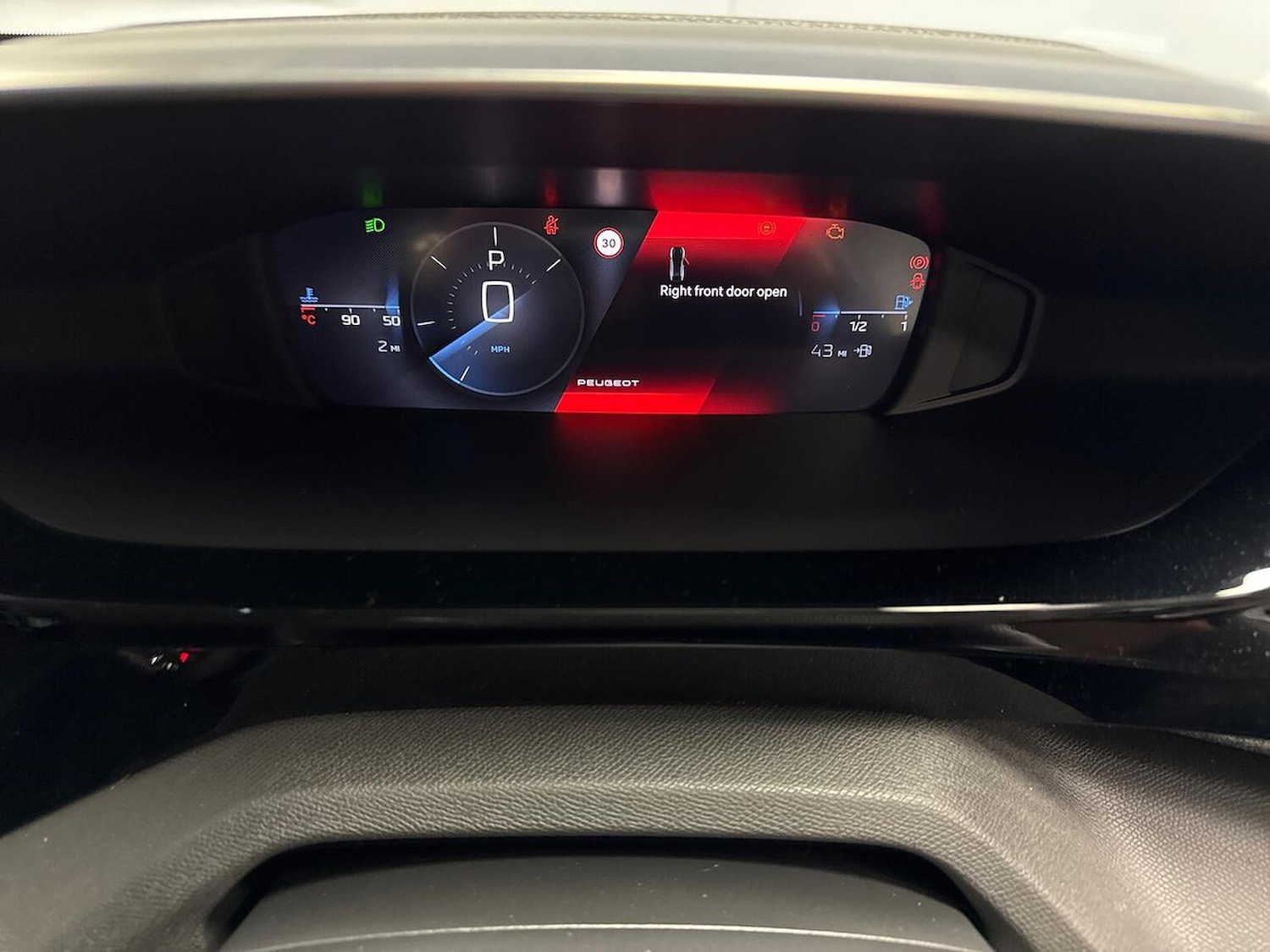 Used Peugeot 408 2025 for sale - 76877964: Photo 10