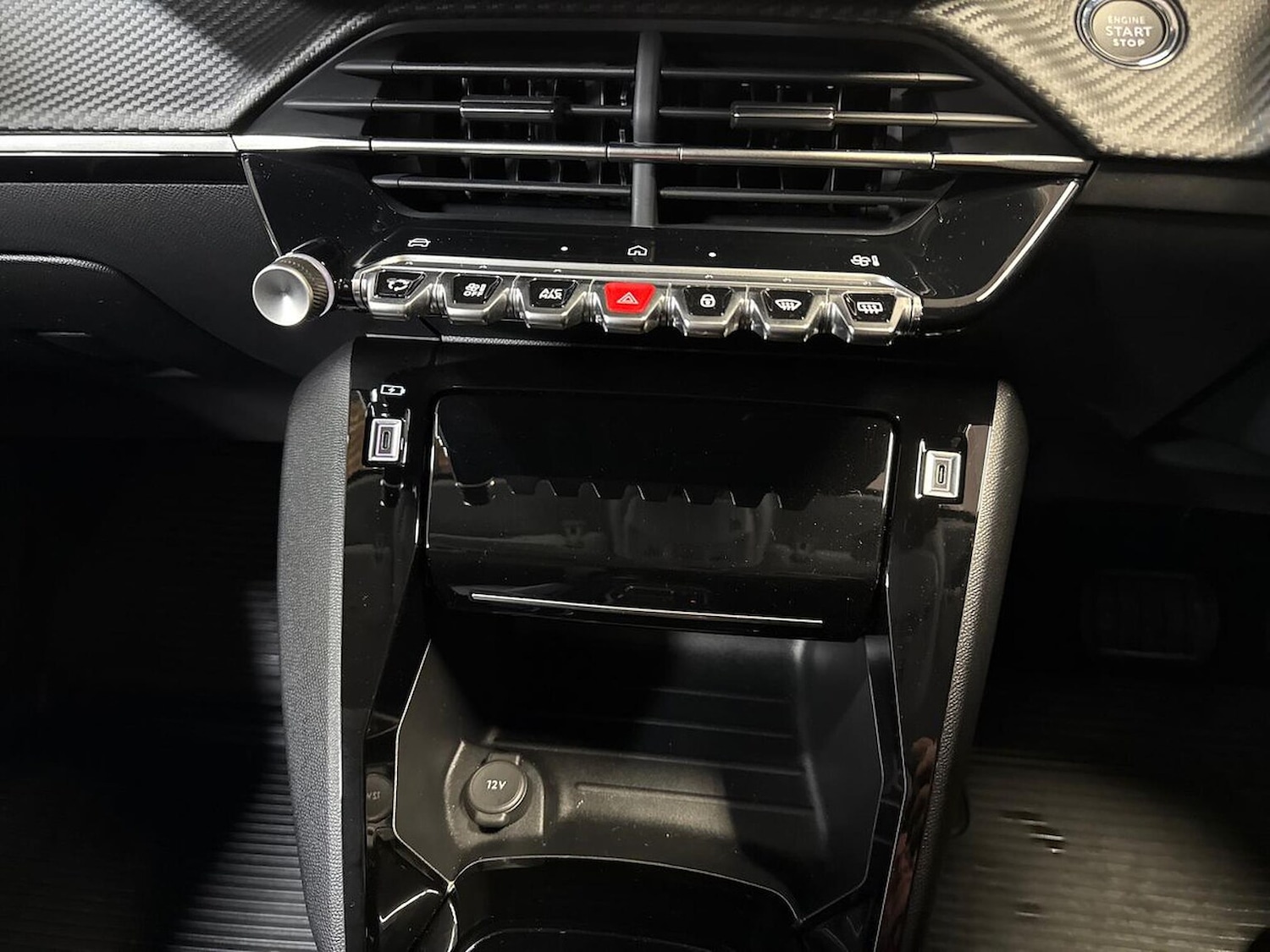 Used Peugeot 208 2025 for sale - 76945906: Photo 12