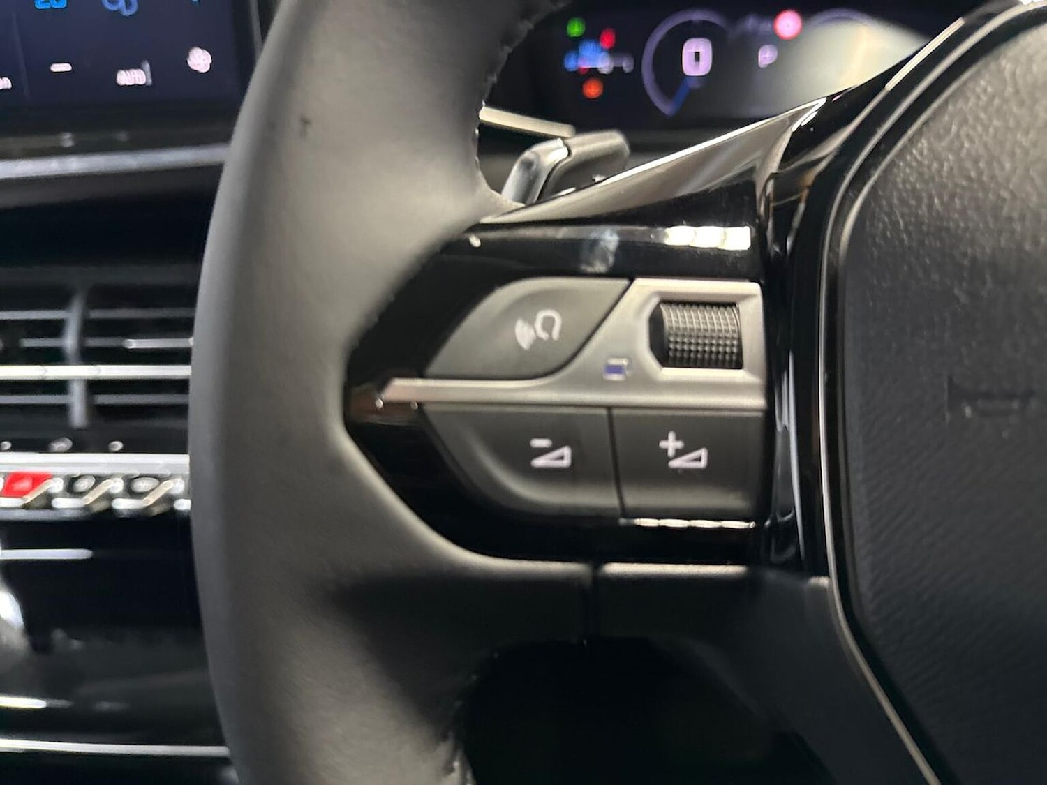 Used Peugeot 208 2025 for sale - 76945906: Photo 24