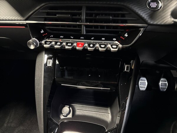 Used Peugeot 2008 2022 for sale - 76236972: Photo 12