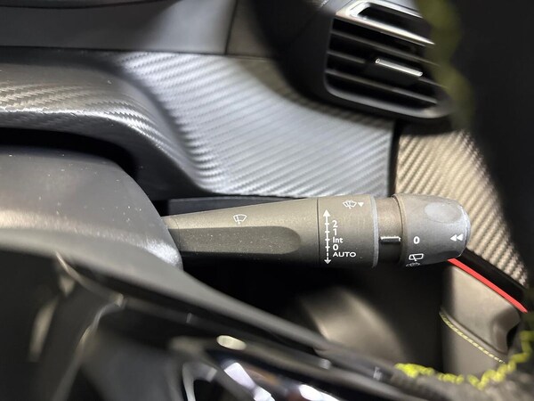 Used Peugeot 2008 2022 for sale - 76236972: Photo 27
