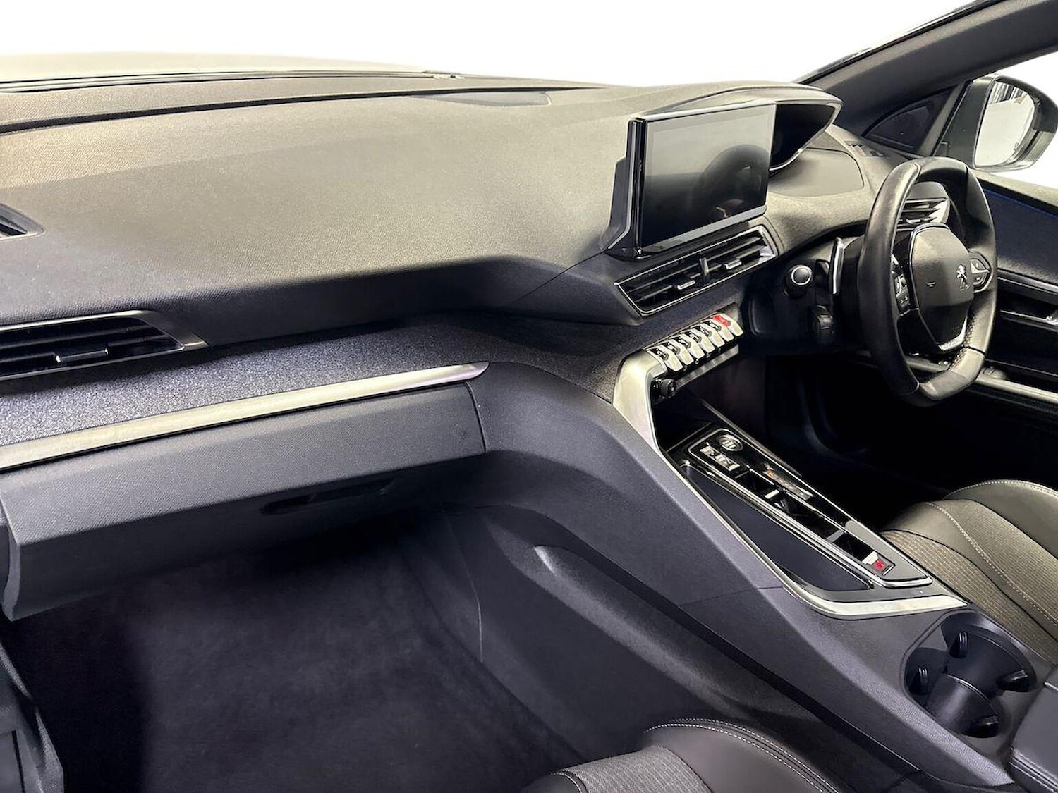 Used Peugeot 3008 2023 for sale - 76300743: Photo 7