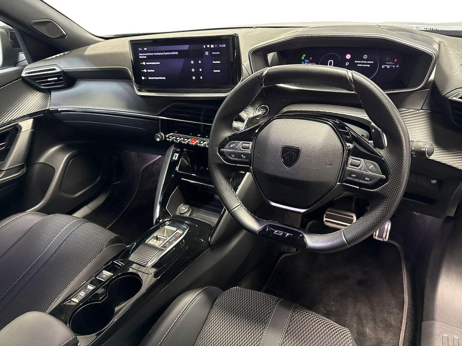 Used Peugeot 2008 2024 for sale - 76670818: Photo 15