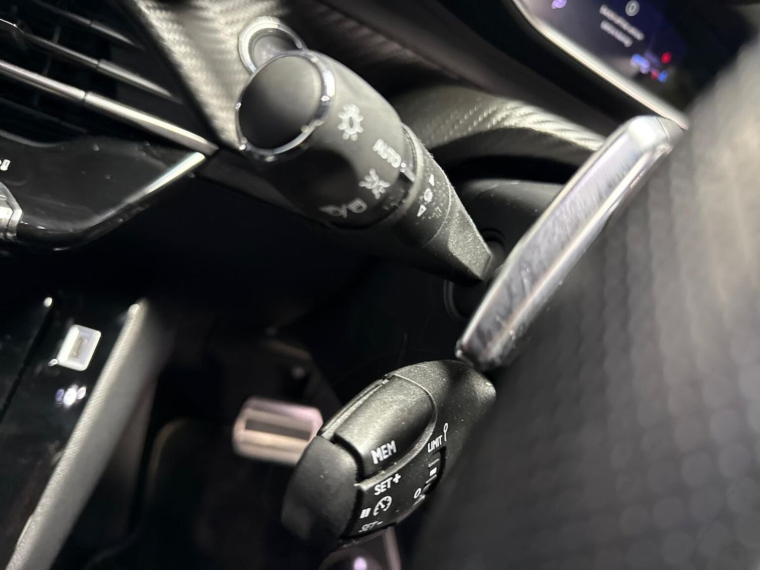 Used Peugeot 2008 2024 for sale - 76670818: Photo 26