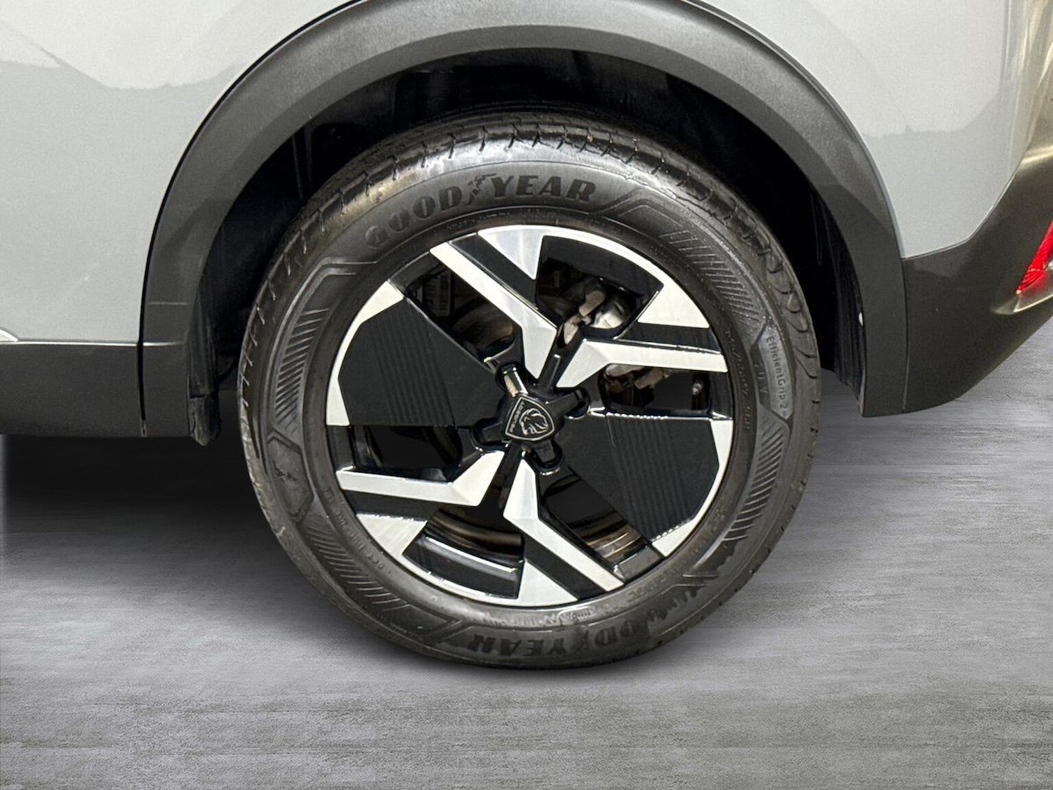 Used Peugeot 2008 2024 for sale - 76670818: Photo 6