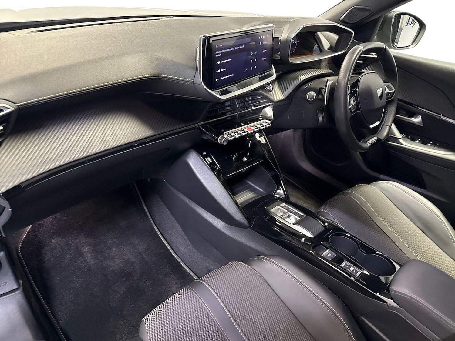 Used Peugeot 2008 2024 for sale - 76670818: Photo 7