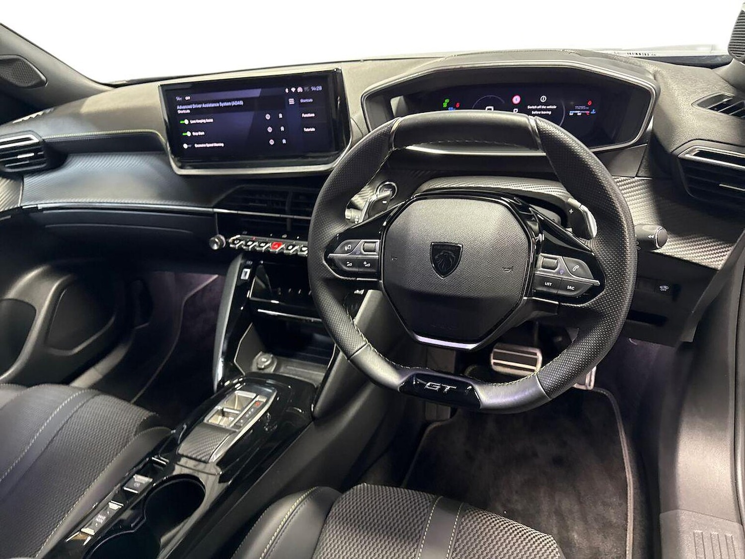 Used Peugeot 2008 2024 for sale - 76670818: Photo 9