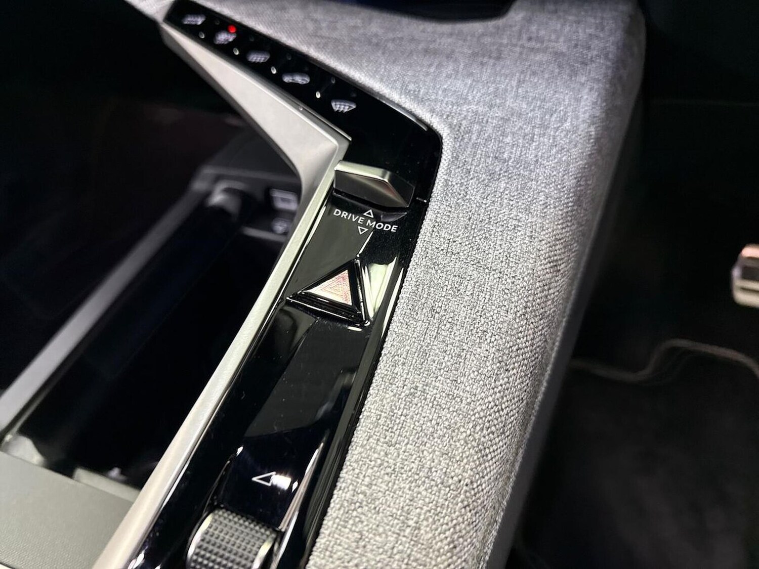 Used Peugeot 5008 2025 for sale - 78193937: Photo 24