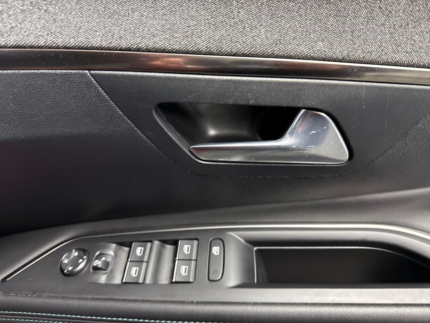 Used Peugeot 3008 2023 for sale - 76076430: Photo 21