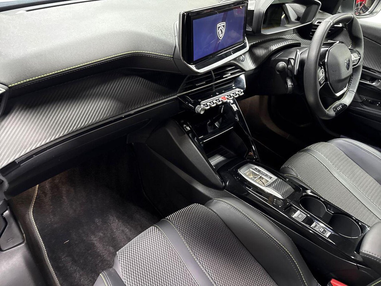 Used Peugeot 2008 2025 for sale - 77991813: Photo 7