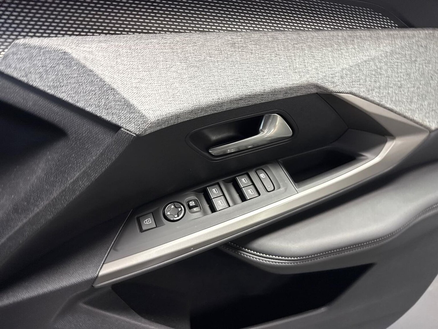 Used Peugeot 3008 2025 for sale - 77056797: Photo 21