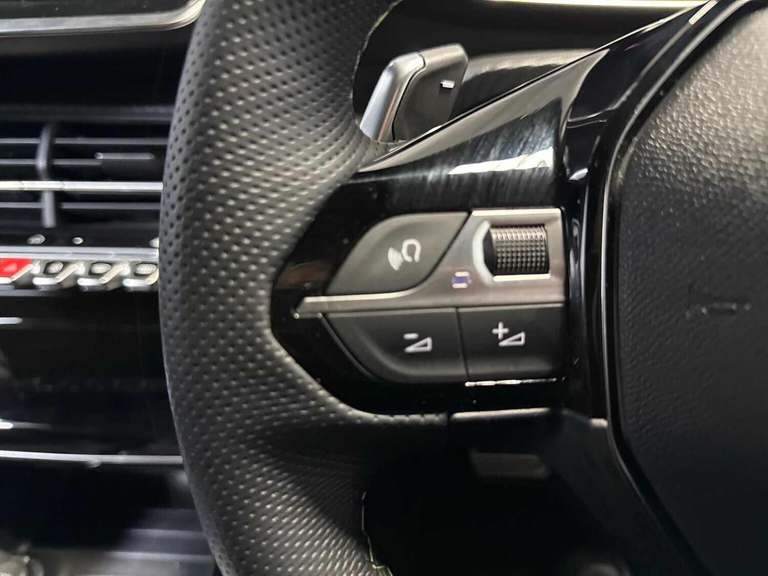 Used Peugeot 2008 2025 for sale - 77616715: Photo 24