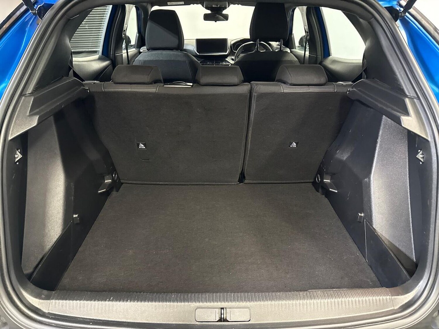 Used Peugeot 2008 2023 for sale - 76300744: Photo 17