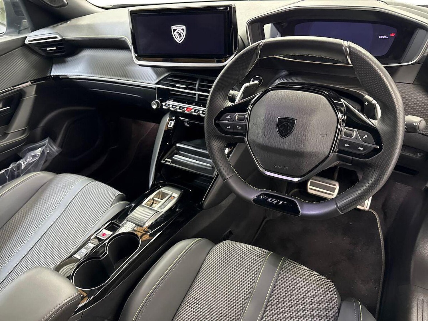 Used Peugeot 2008 2025 for sale - 78193818: Photo 11