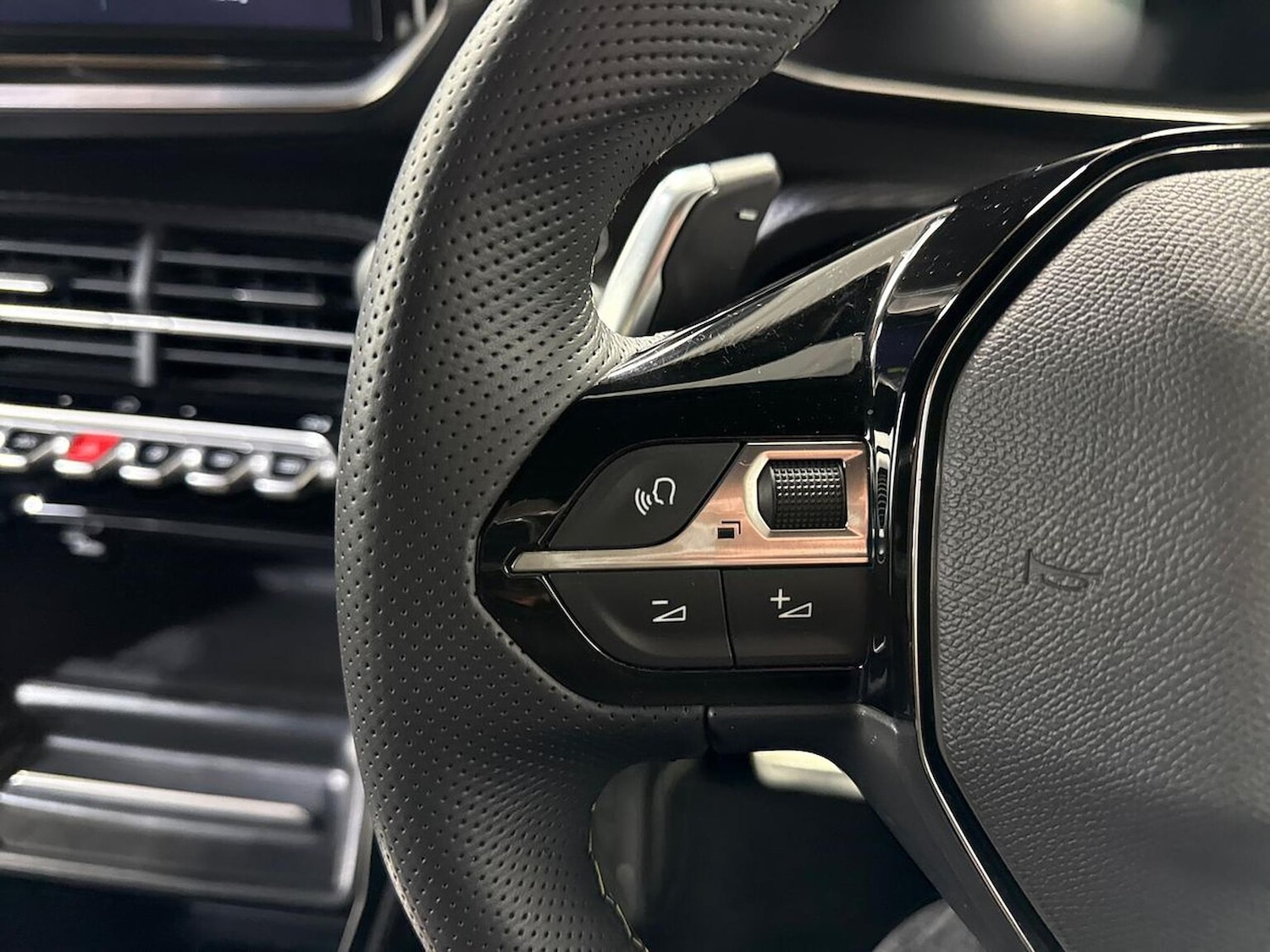 Used Peugeot 2008 2025 for sale - 78193818: Photo 26