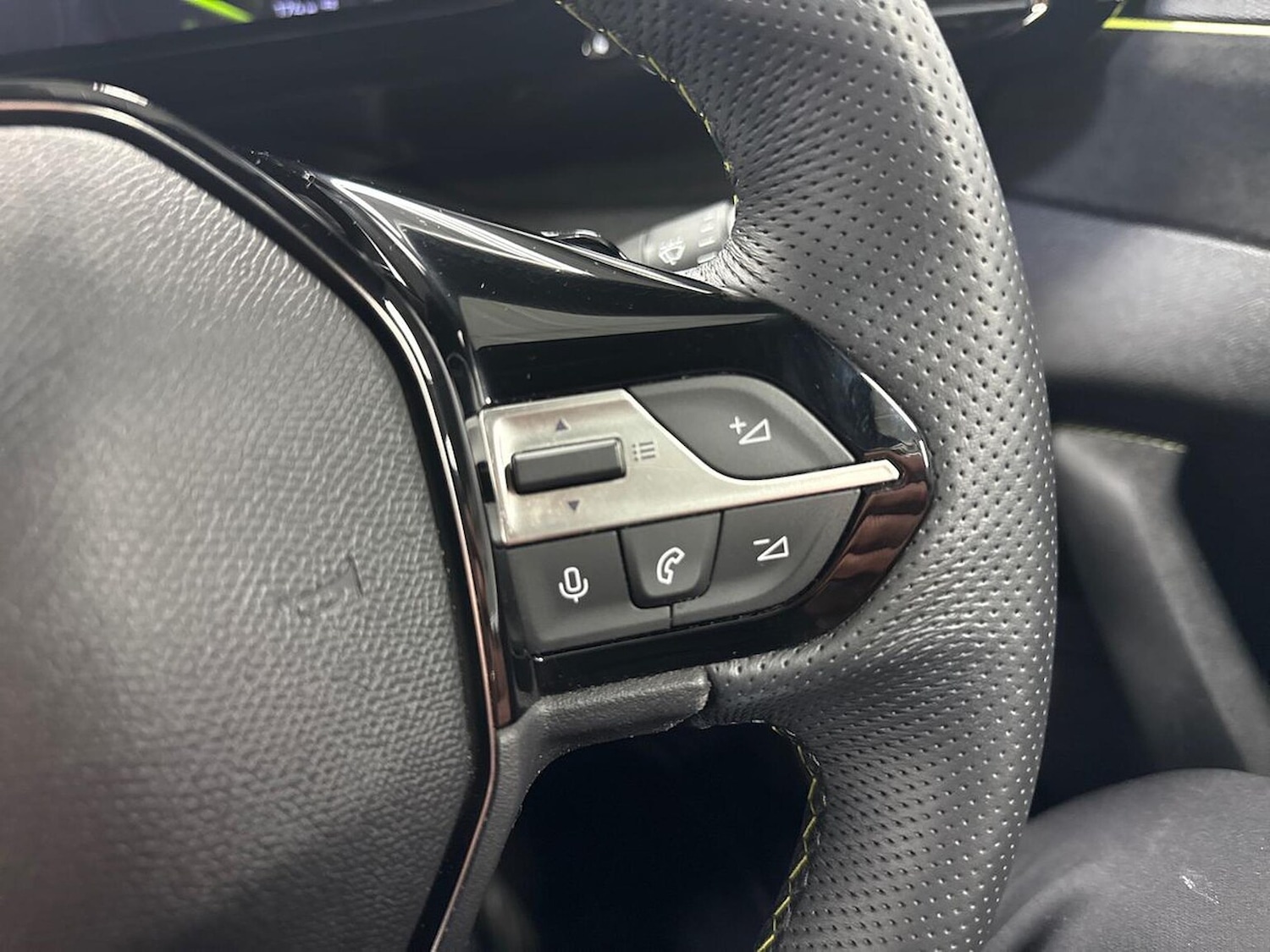 Used Peugeot 308 2023 for sale - 78193878: Photo 29