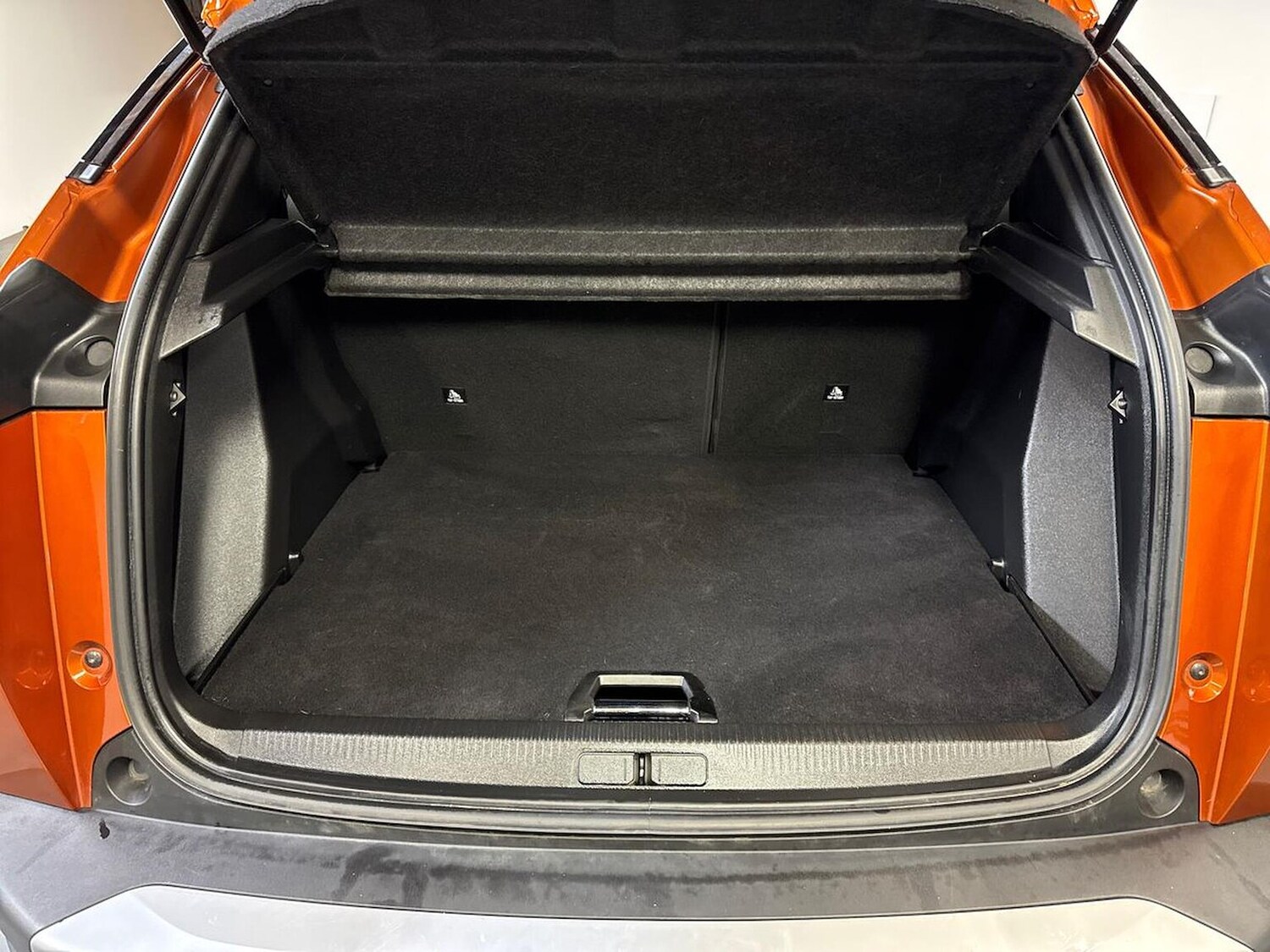 Used Peugeot 2008 2023 for sale - 76403433: Photo 17