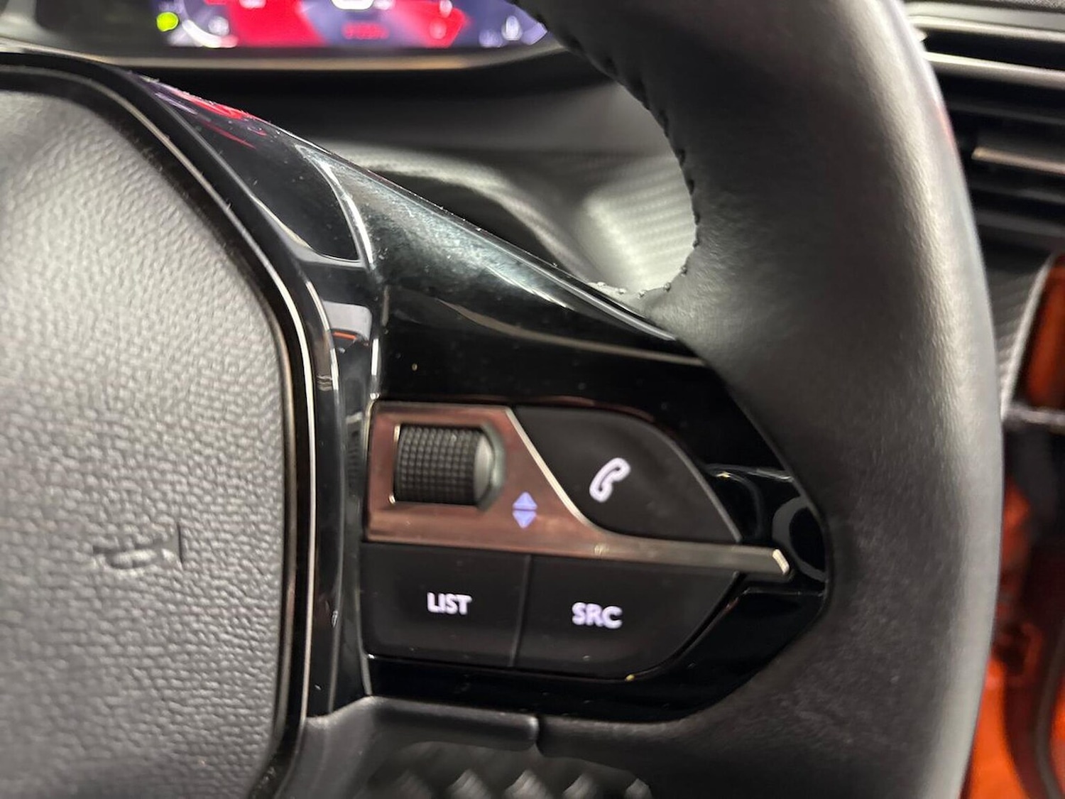 Used Peugeot 2008 2023 for sale - 76403433: Photo 25