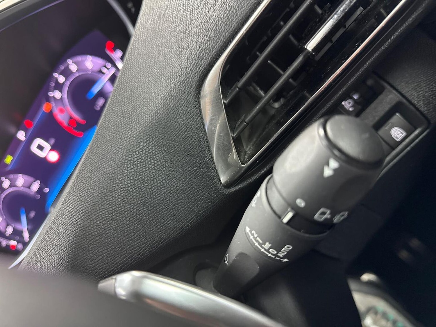 Used Peugeot 3008 2023 for sale - 78176495: Photo 30