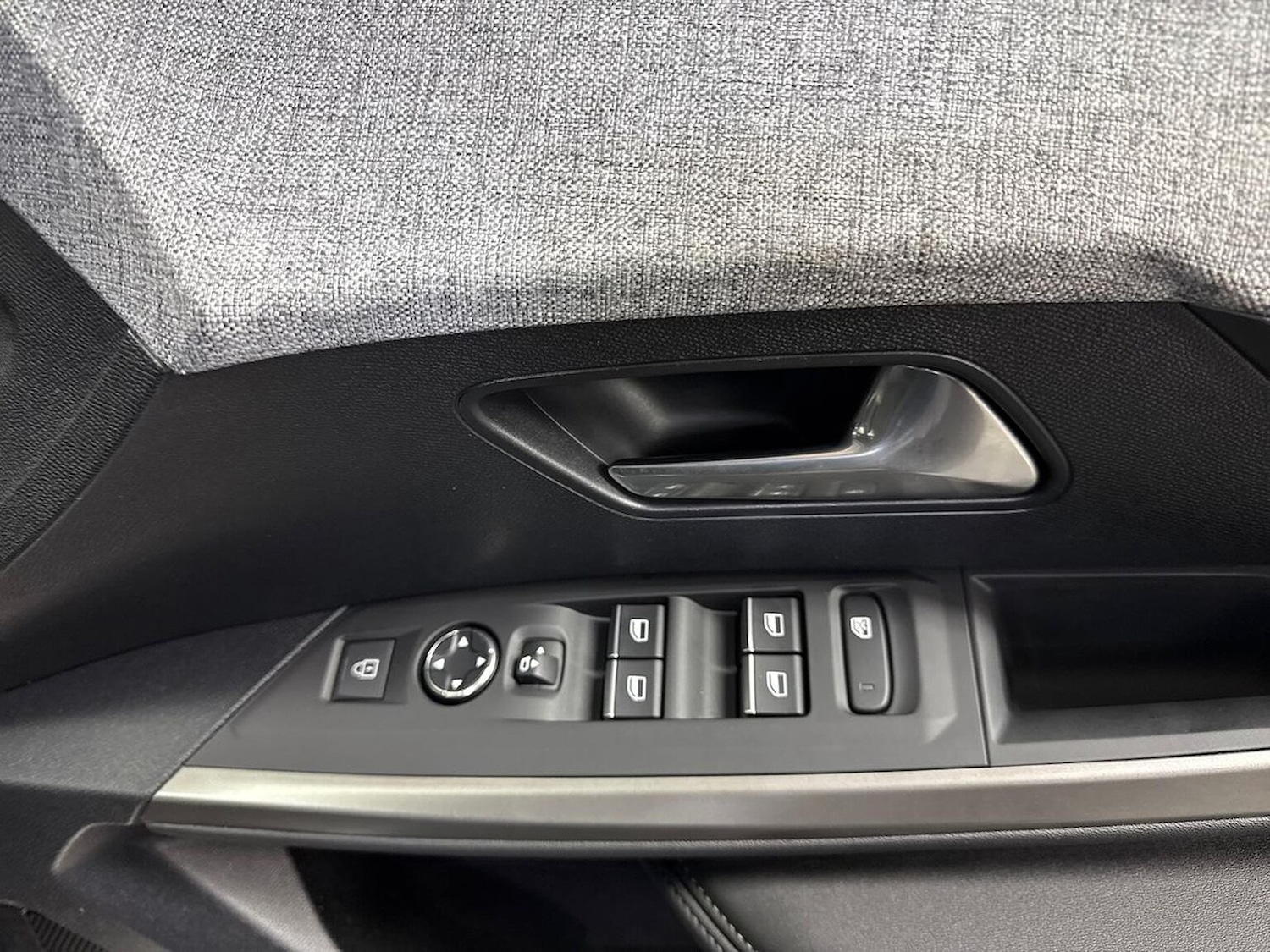 Used Peugeot 5008 2025 for sale - 78193994: Photo 23