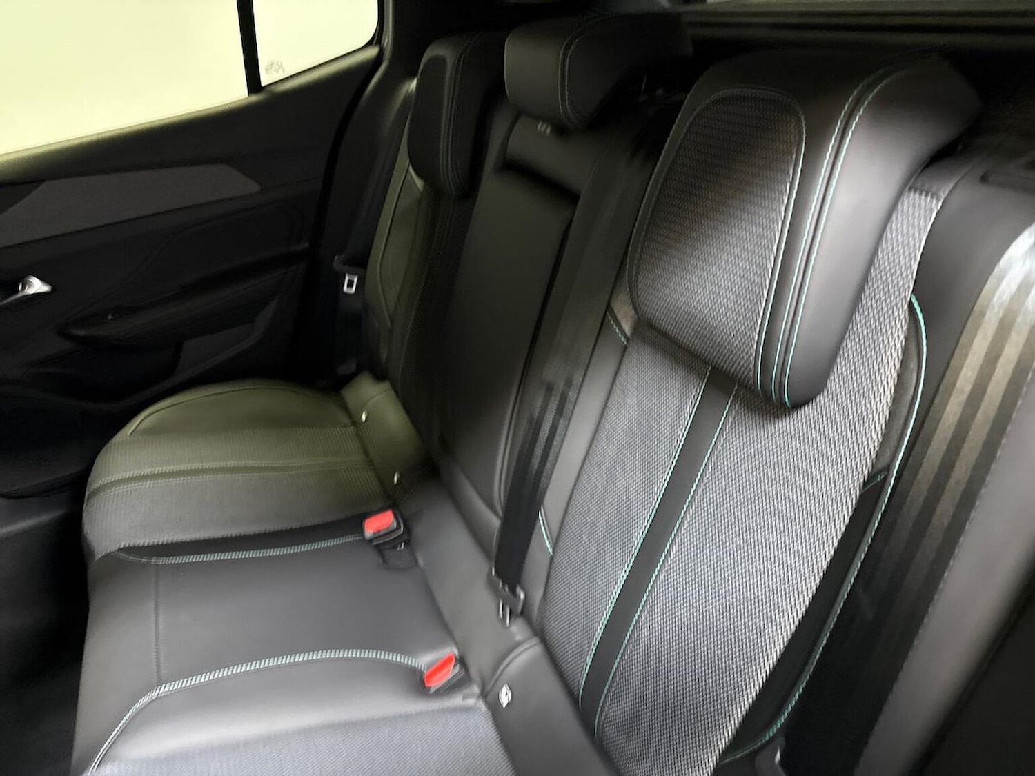 Used Peugeot 408 2025 for sale - 76588588: Photo 16