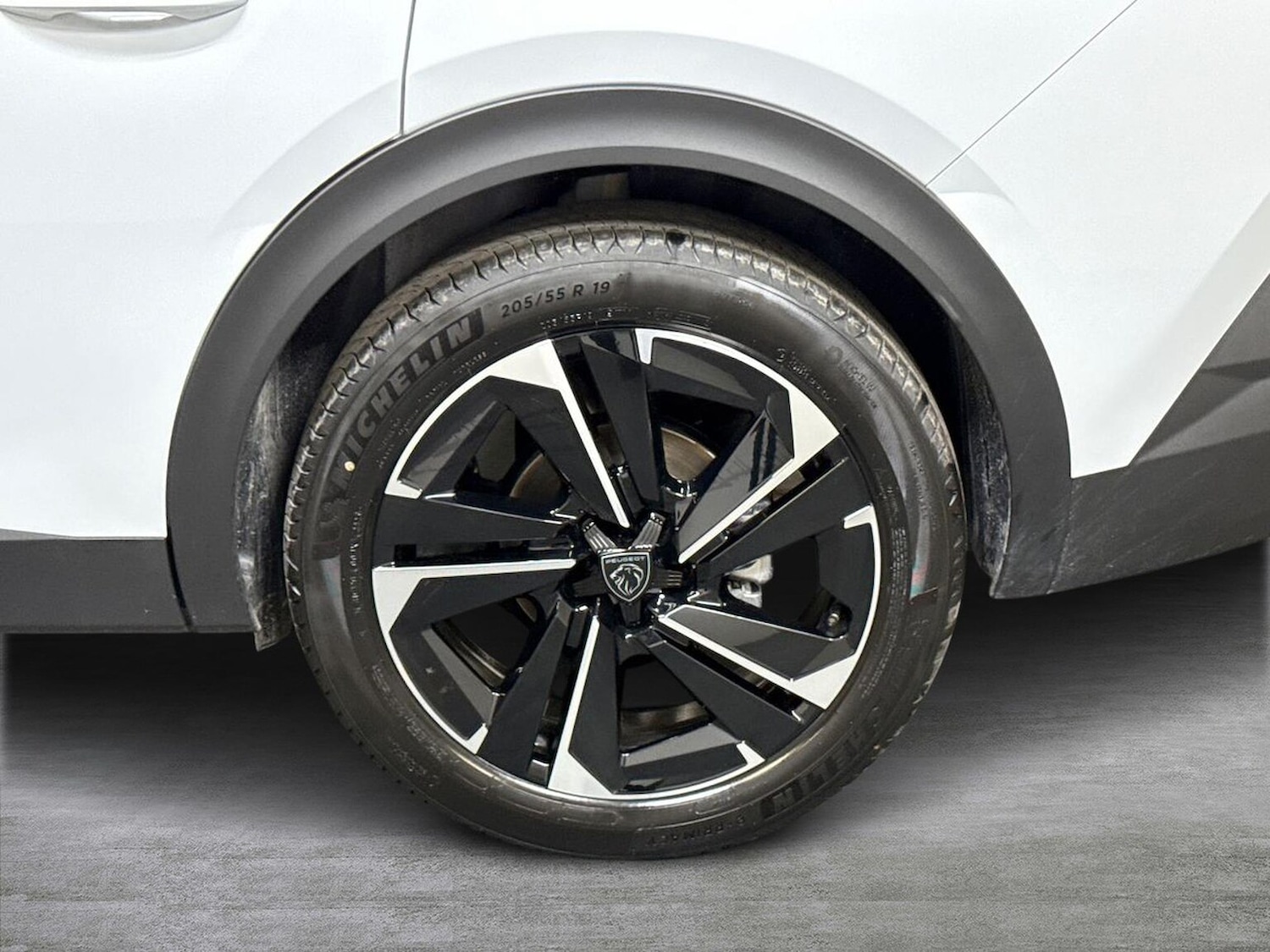 Used Peugeot 408 2025 for sale - 76588588: Photo 6