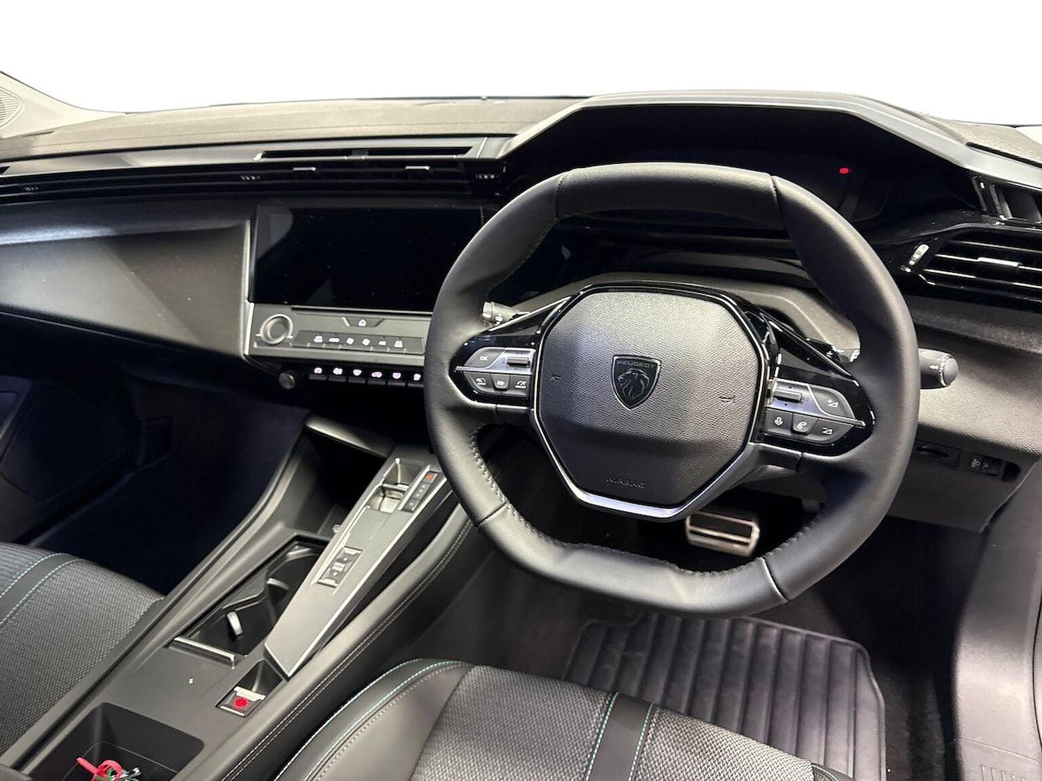 Used Peugeot 408 2025 for sale - 76588588: Photo 9