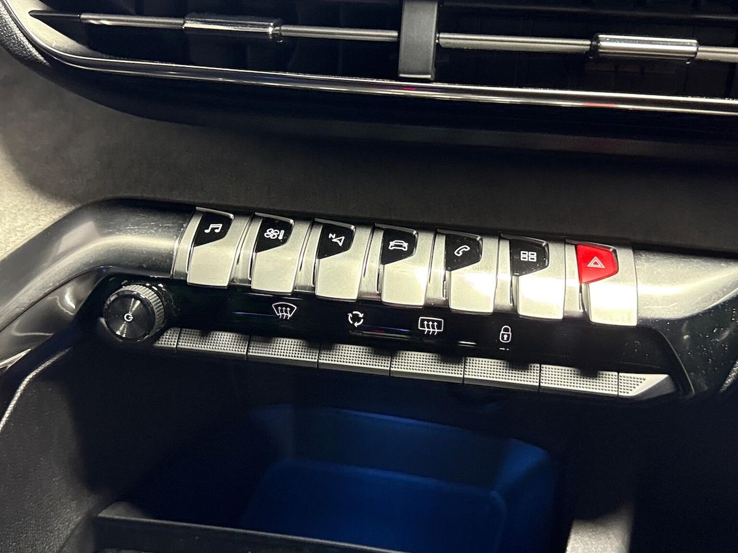 Used Peugeot 3008 2024 for sale - 77707393: Photo 12