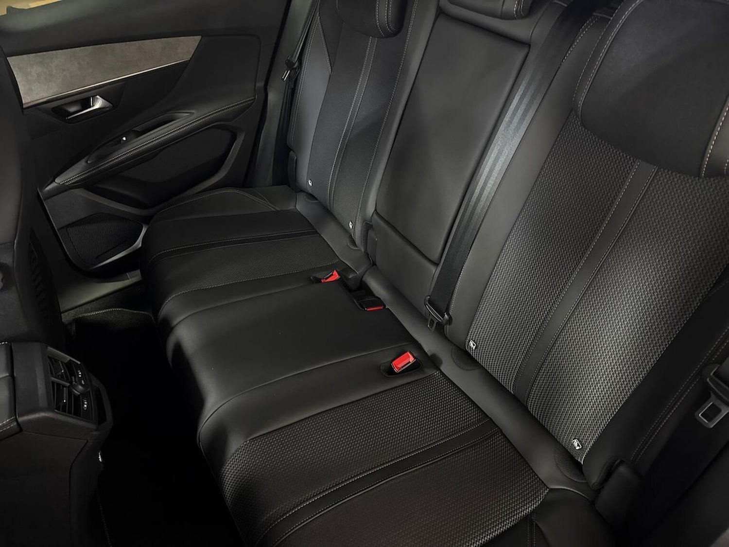 Used Peugeot 3008 2024 for sale - 77707393: Photo 16