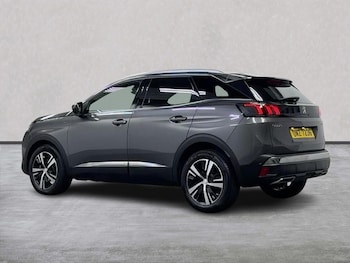 Used Peugeot 3008 2024 for sale - 77707393: Photo