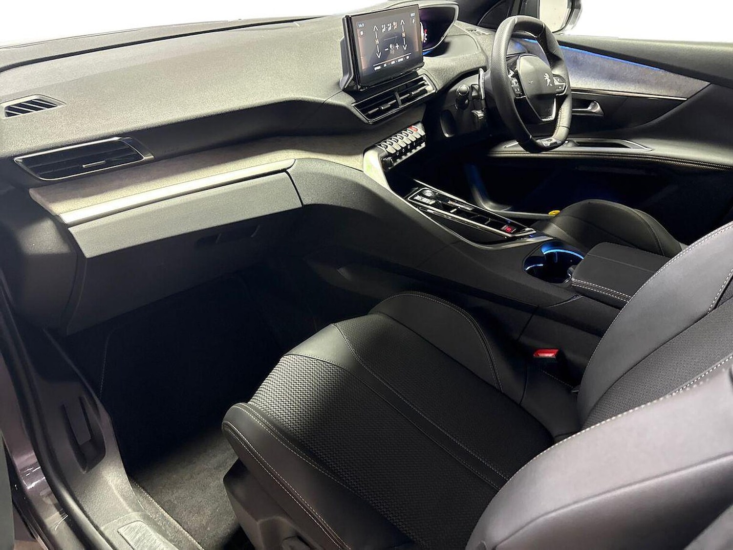 Used Peugeot 3008 2024 for sale - 77707393: Photo 7