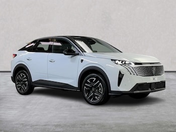 2025 - 1.2 Hybrid 136 GT 5dr e-DSC6