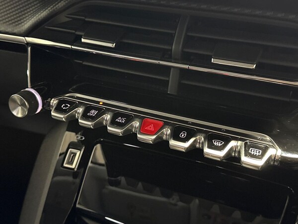 Used Peugeot 208 2021 for sale - 76231719: Photo 12