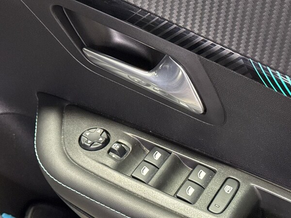 Used Peugeot 208 2021 for sale - 76231719: Photo 21
