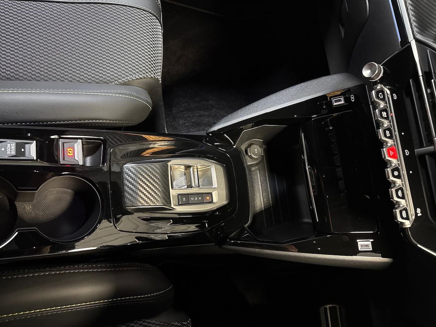 Used Peugeot 2008 2025 for sale - 77616729: Photo 13