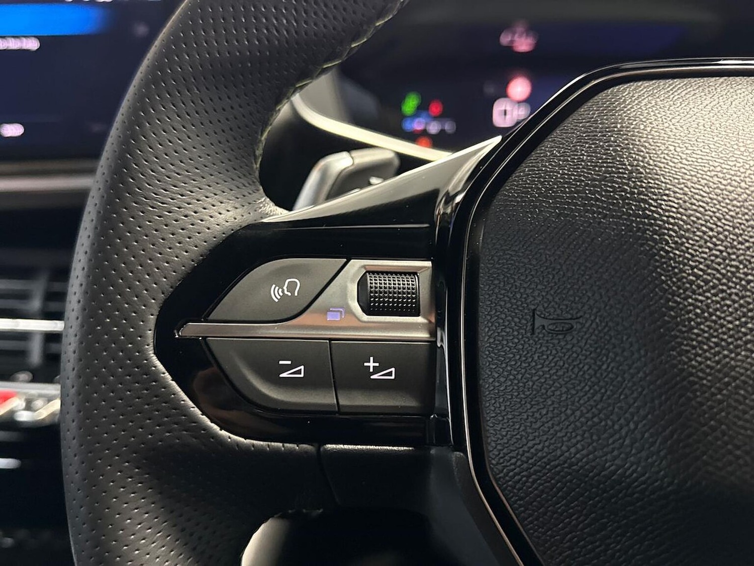 Used Peugeot 2008 2025 for sale - 77616729: Photo 24