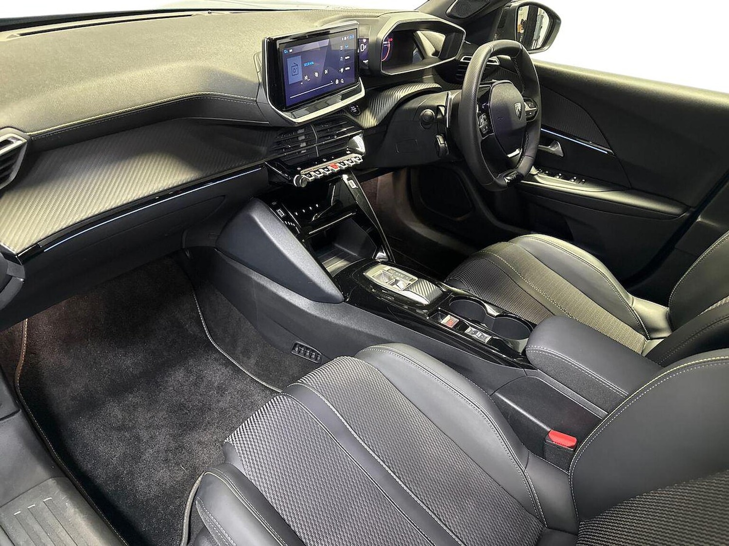 Used Peugeot 2008 2025 for sale - 77616711: Photo 7