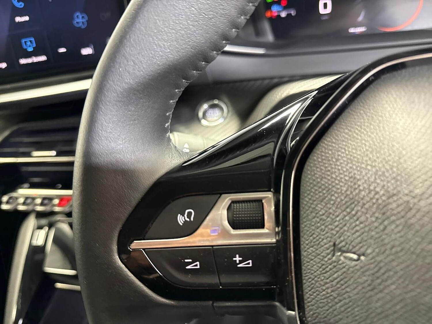 Used Peugeot 208 2025 for sale - 76363366: Photo 24