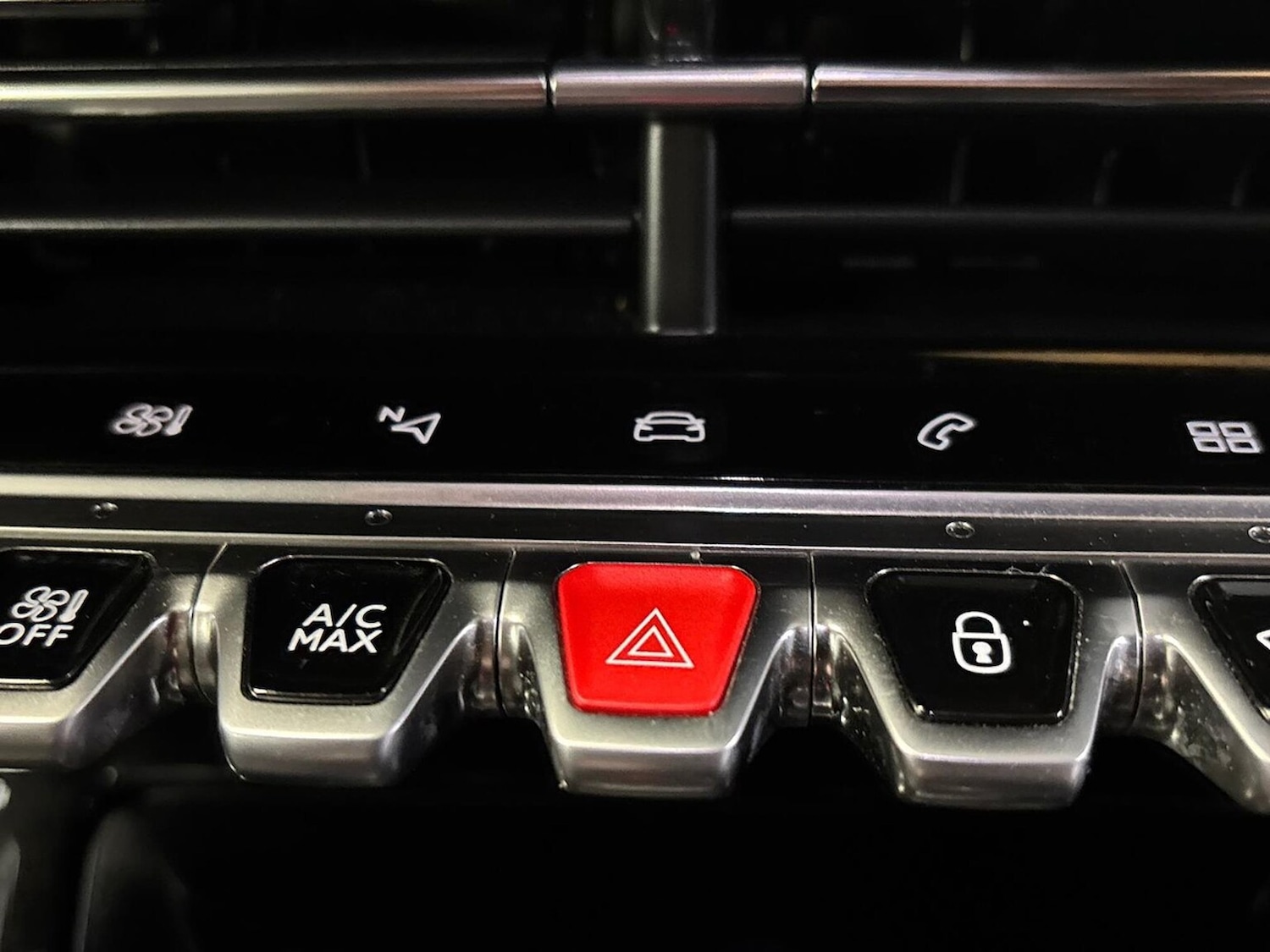 Used Peugeot 208 2021 for sale - 76114238: Photo 22